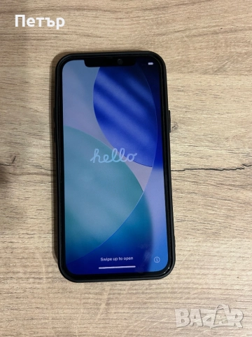 Продавам iPhone 12