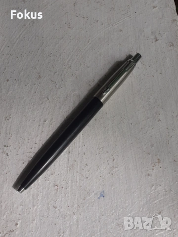 Страхотен химикал Parker с оригиналният си пълнител - Пише