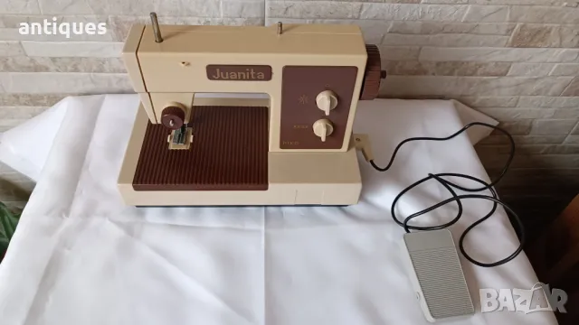 Стара детска шевна машина - PIKO - Made in GDR, снимка 2 - Антикварни и старинни предмети - 50093095