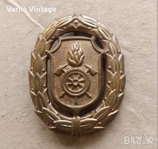Знак За заслуги в пожарната . 3 клас. Бавария. Федерална република Германия. 1959-1997.