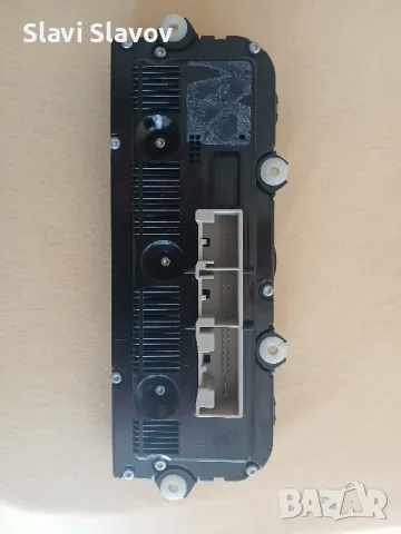 Управление за климатроник от Golf 5 Golf 5 Plus, снимка 2 - Части - 49411011