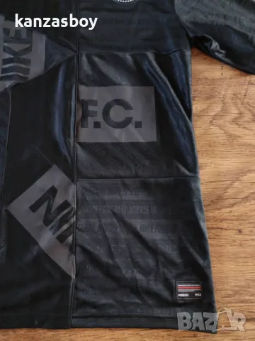 Nike FC Sem Risco Nao Ha Vitoria - мъжка футболна тениска ХС КАТО НОВА, снимка 6 - Тениски - 50177653