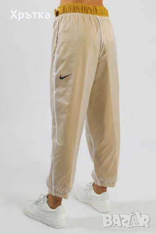 Nike Tech Pack Woven Mesh - Оригинално дамско долнище размер S, снимка 3 - Спортни екипи - 53772016