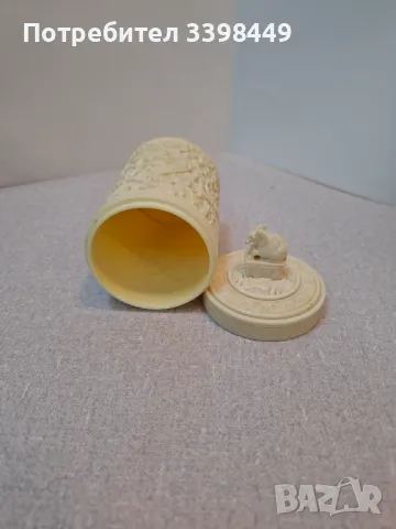 Антична кутия  от слонова кост, снимка 2 - Антикварни и старинни предмети - 50065801