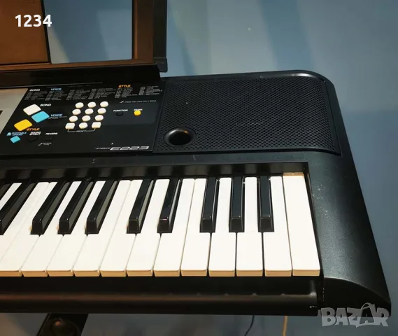 Синтезатор клавир пиано YAMAHA PSR E-223 с 5 октави, снимка 8 - Синтезатори - 55949284