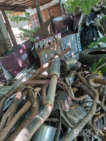 Задно гърне дачия дъстър 1.6 16в 4х4 2013 година , снимка 16 - Части - 47478827