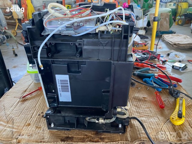 №13 Евтини Части - Delonghi Perfecta Capuccino ESAM5500.S, снимка 4 - Кафемашини - 44149803