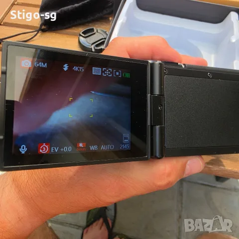 НОВ Комплект: Дигитален Фотоапарат 4K Ultra HD (64MP) за Влогове + 32GB Карта + 2 Батерии, снимка 5 - Фотоапарати - 56161674