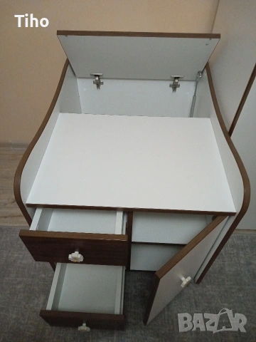 скрин/шкаф, снимка 2 - Шкафове - 44959002