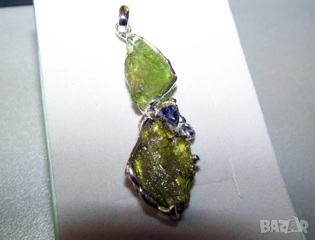 Страхотно колие с автентичен зелен турмалин 11 карата, снимка 3 - Колиета, медальони, синджири - 53512701