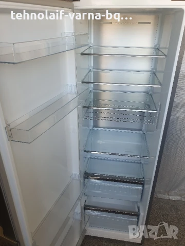 Хладилник Hanseatic 370L, снимка 2 - Хладилници - 51137018