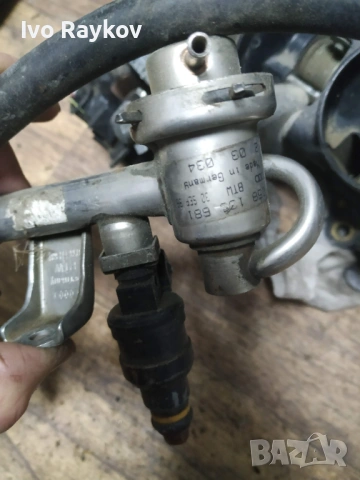 Горивна реика и инжектори Audi A4 S4 B5 , 058133681 , снимка 7 - Части - 53483787