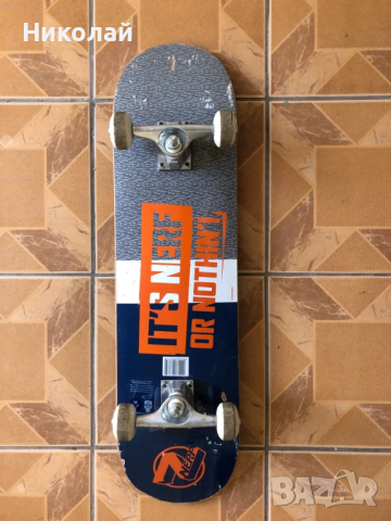 Детски скейтборд NERF, малко използван, запазен, до 100 кг., върви много леко, перфектен за начинаещ, снимка 7 - Скейтборд, ховърборд, уейвборд - 52017522