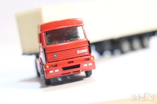 IGRA  H0 1/87 SKODA  LIAZ  КАМИОН МОДЕЛ КОЛИЧКА TIR ФУРГОН , снимка 5 - Колекции - 50682594