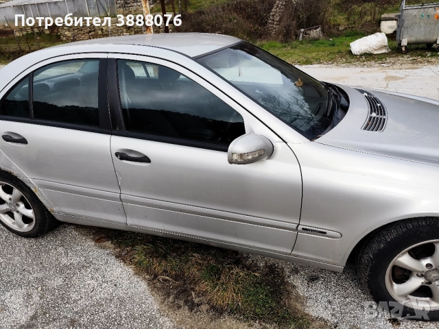 Mercedes W203 C180 На части, снимка 4 - Автомобили и джипове - 52711902