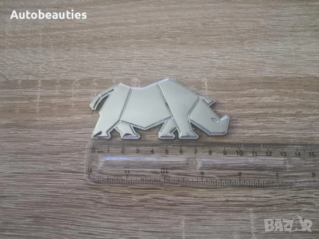 сребриста емблема носорог за Suzuki Jimny, снимка 2 - Аксесоари и консумативи - 51165044