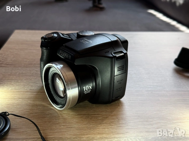 Fujifilm FinePix S5700, снимка 5 - Фотоапарати - 53655589