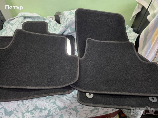 Продавам оригинални немски мокетни стелки за VW T-ROC., снимка 4 - Аксесоари и консумативи - 52181760