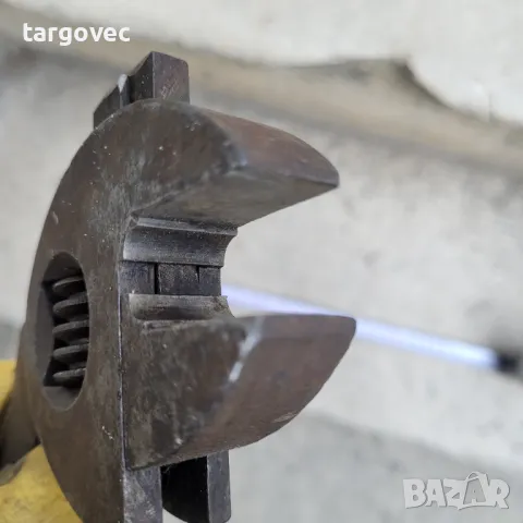 Старинен раздвижен гаечен ключ