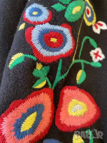 Рокля плетово с бродерии ZARA - EUR S, снимка 9 - Рокли - 44707911