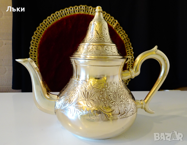 Антикварен бронзов чайник,релеф,орнаменти, снимка 2 - Антикварни и старинни предмети - 36251763