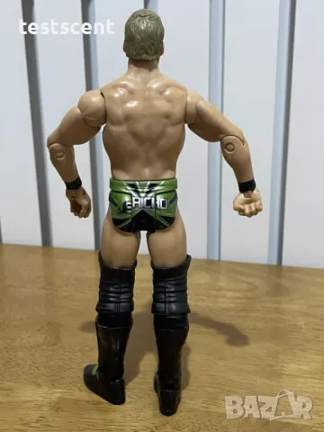 Екшън фигура WWE Y2J Chris Jericho Крис Джерико Mattel Basic figure играчка WWE AEW TNA, снимка 3 - Колекции - 48482986