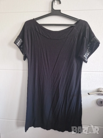 туника черна с паети по ръкавите размер М 