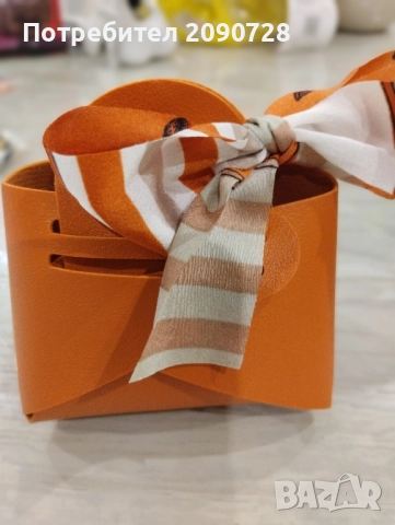 Нови колиета , снимка 11 - Колиета, медальони, синджири - 51842823