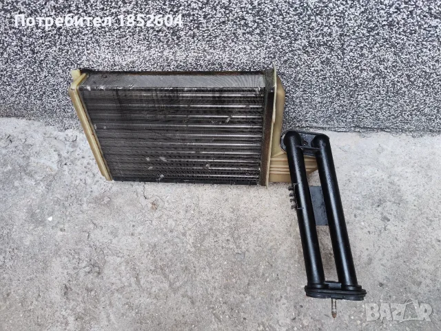 Радиатор парно БМВ е36, снимка 2 - Части - 56012199