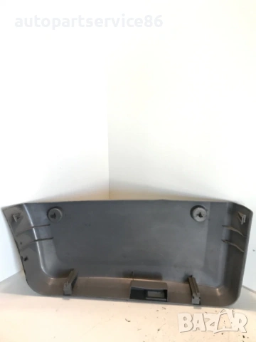 Лайсна/облицовка за предна лява врата за Mercedes W906 Sprinter (2006-2011) A9067270471, снимка 2 - Части - 53871590