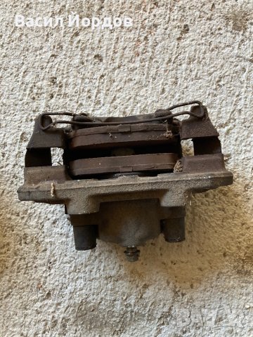 Предни спирачни апарати за Опел Корса Б/Opec Corsa B ляв и десен. , снимка 4 - Части - 41763222