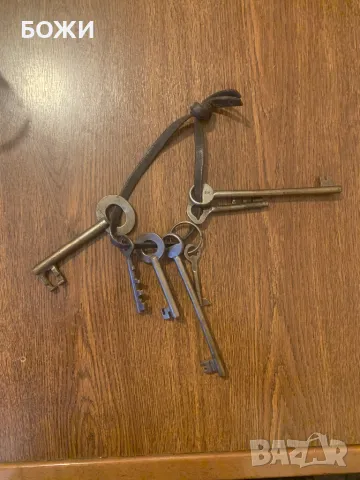 Редки антикварни ключове от 18-ти век – колекционерски уникати, снимка 5 - Колекции - 49420600