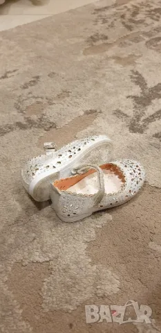 Детски обувки за момиче, снимка 3 - Детски обувки - 49701105