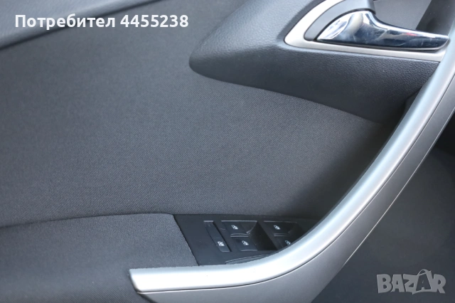 Opel Astra 1.4 Turbo, снимка 8 - Автомобили и джипове - 53142316