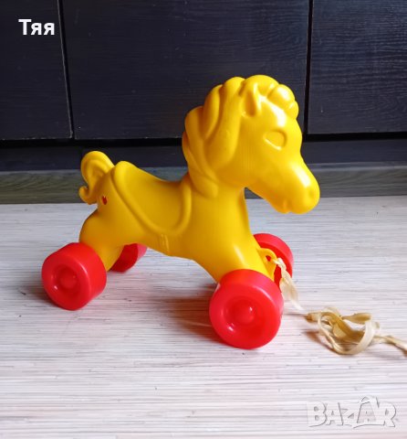 Соц играчкa кон