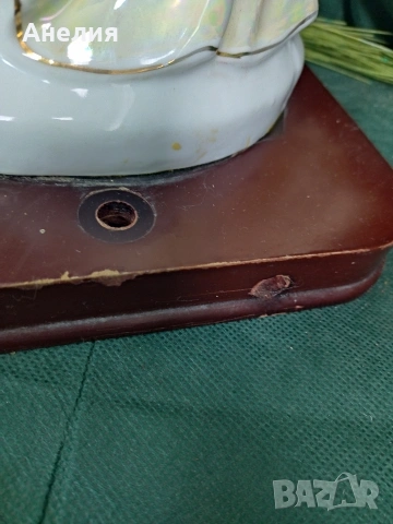 Порцеланова фигура за лампа или украса 54.50 см височина , снимка 10 - Други - 53449356