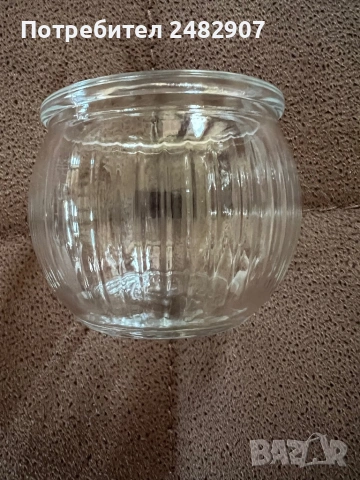 Стъклен свещник