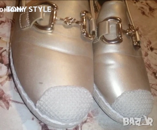 Златисти Нови Дамски Обувки 39, снимка 7 - Дамски ежедневни обувки - 51696820