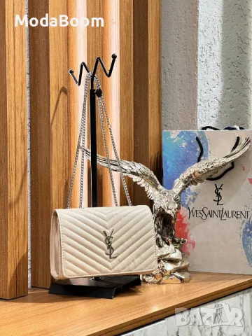 Yves Saint Laurent дамски чанти Различни цветове 