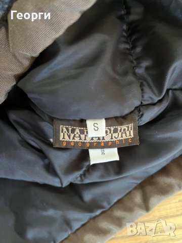 Дамско зимно яке Napapijri Размер S, снимка 4 - Якета - 44470877