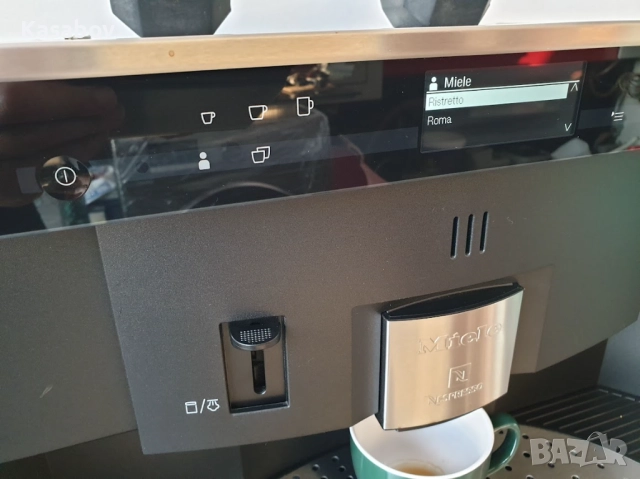 Miele Nespresso Кафемашина за вграждане Кафеавтомат Миеле, снимка 4 - Кафемашини - 52461892