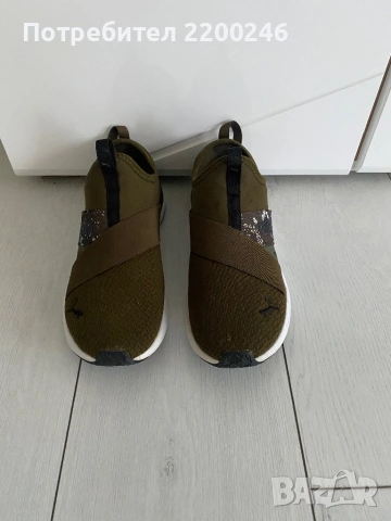 PUMA Маратонки, снимка 2 - Детски маратонки - 48153937