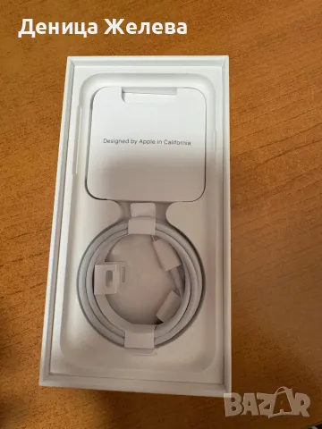 Продавам телефон IPhone SE2020 с нова батерия, снимка 2 - Apple iPhone - 50389193