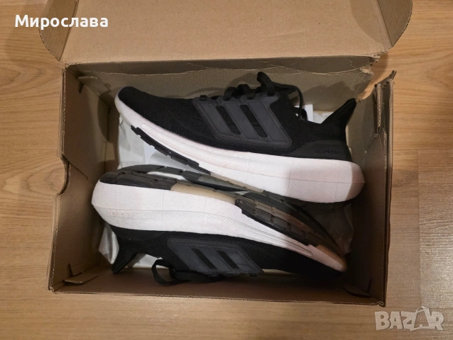 Чисто нови маратонки за бягане Adidas ultraboost 23, 40 номер- 25 см., снимка 3 - Маратонки - 53598388
