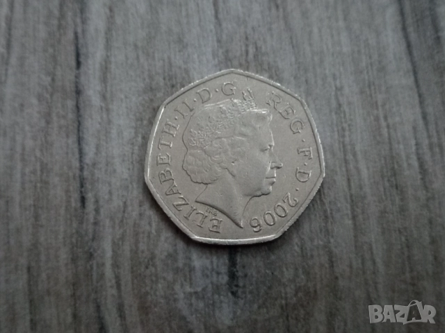 Монета 2006 Великобритания 50 pence 50p (Victoria Cross soldier) - Elizabeth II, снимка 3 - Нумизматика и бонистика - 51707573