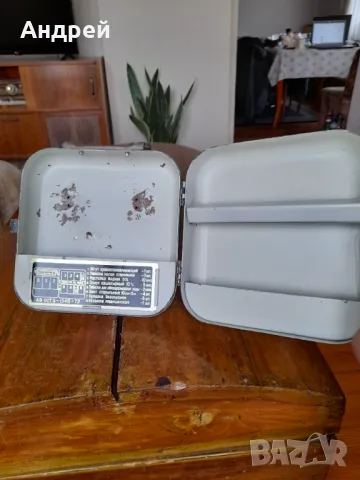 Стара метална аптечка, снимка 7 - Други ценни предмети - 47715663