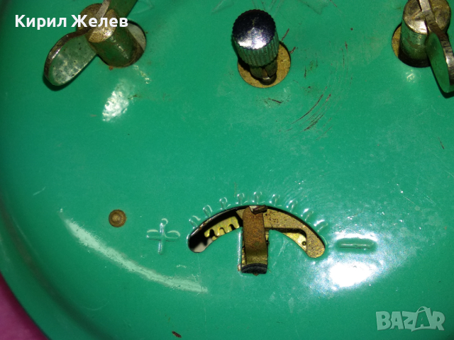 ЯНТАРЬ Стар РЯДЪК КОЛЕКЦИОНЕРСКИ РУСКИ БУДИЛНИК МЕХАНИЧЕН НАСТОЛЕН ЧАСОВНИК ЯНТАР СССР 12228, снимка 13 - Антикварни и старинни предмети - 44549158