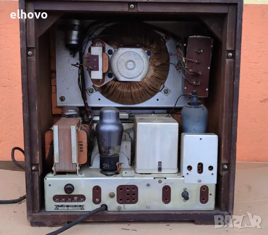 Старо лампово радио Mende Typ 210, снимка 3 - Антикварни и старинни предмети - 48864904