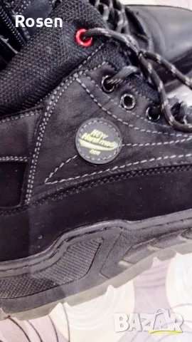 Продавам:Велурени спортни обувки"New Hard Made" No:39