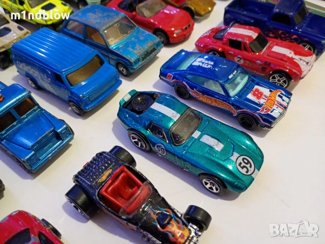 Метални колички Hot Wheels Matchbox Хот Уилс Мачбокс Мажорет, снимка 14 - Колекции - 32872505